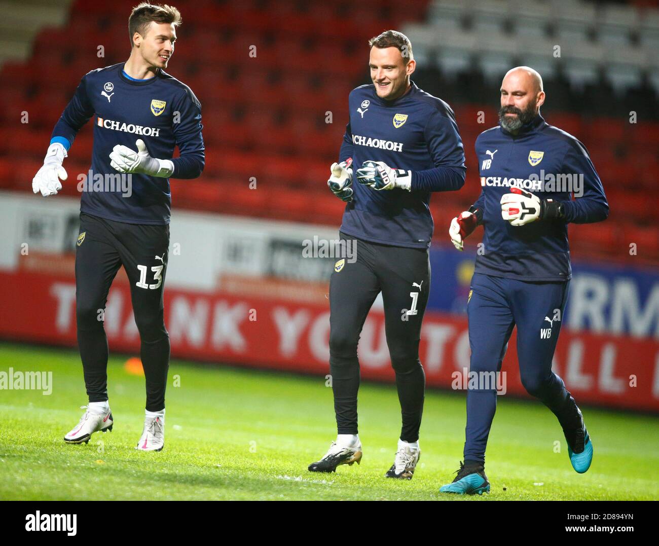 Woolwich United Kingdom October 27 L R Oxford United S Jack Stevens Oxford United S Simon Eastwood And Goalkeeping Coach Wayne Brown During The Pr Stock Photo Alamy Woolwich United Kingdom October 27 L R Oxford United S Jack Stevens Oxford United S Simon Eastwood And Goalkeeping Coach Wayne Brown During The Pr Stock Photo Alamy