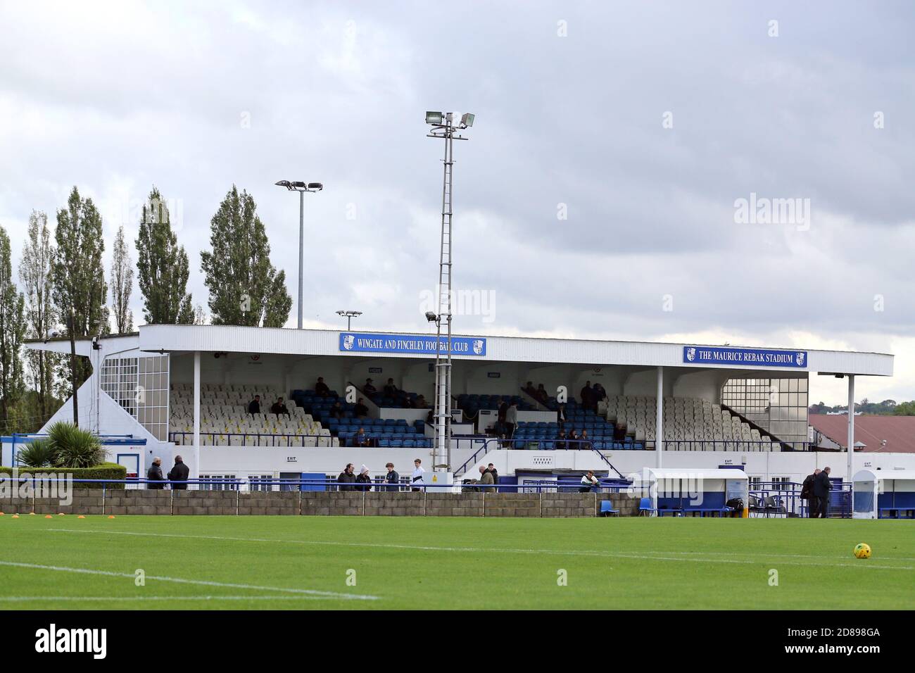 General view of the ground during Wingate & Finchley vs Lewes, Pitching