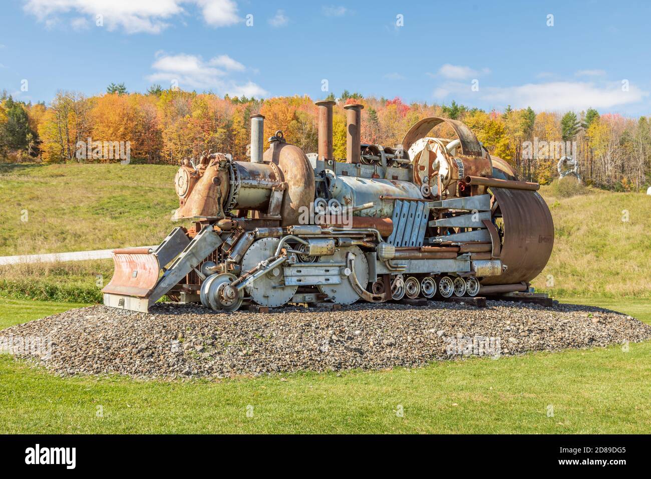 Full size steam locomotive made of junk by Guohua Xu in West Rutland, Vermont Stock Photo