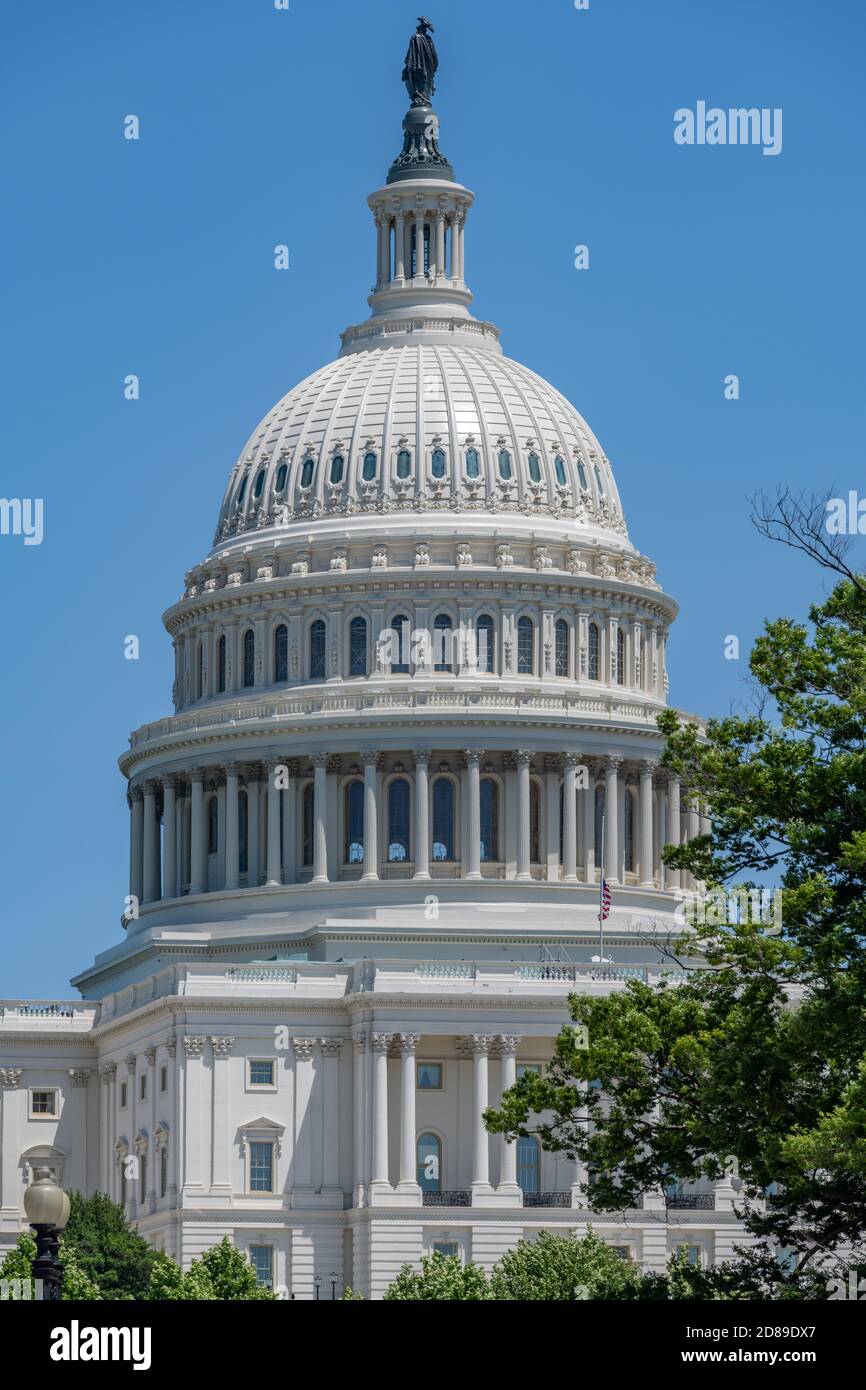 Thomas U. Walter's Magnificent Cast-iron Dome Of The Us Capitol Rises 