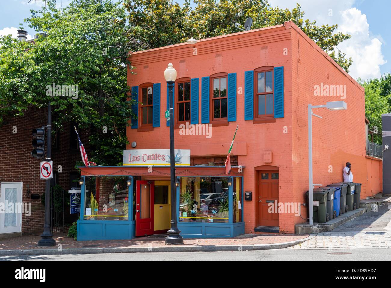 The colourful Los Cuates, Fine Mexican Cuisine restaurant on Wisconsin Avenue NW in Georgetown, Washington DC Stock Photo