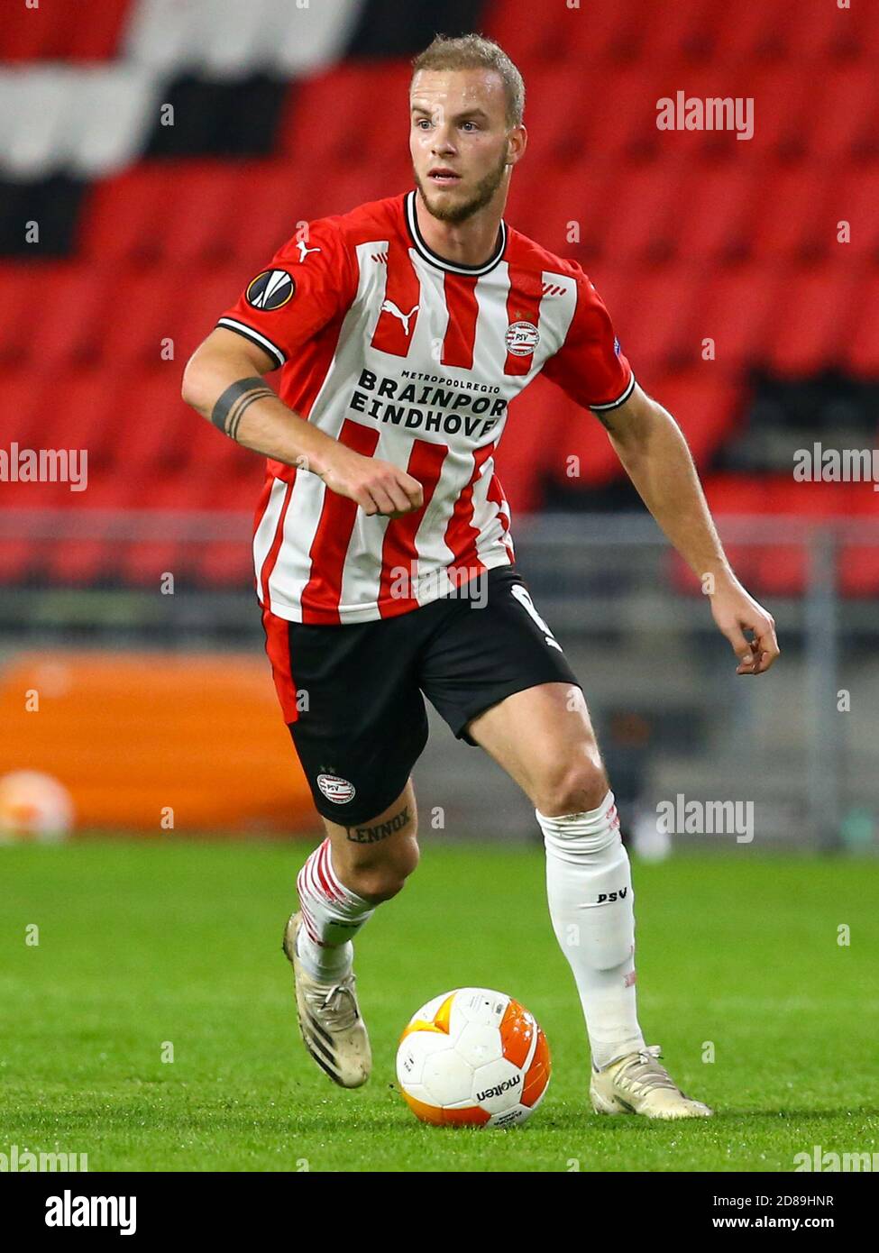Jorrit Hendrix of PSV Eindhoven during the UEFA Europa League, Group Stage, Group E football match between PSV Eindhoven and Granada CF on October 2 C Stock Photo