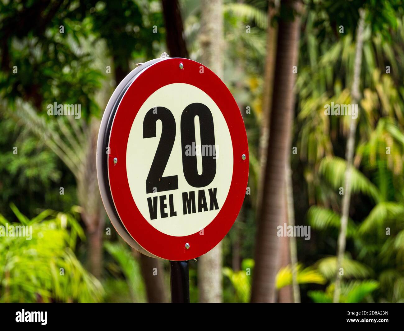 Sign That Reads Vel Max km H Maximum Speed Stock Photo Alamy