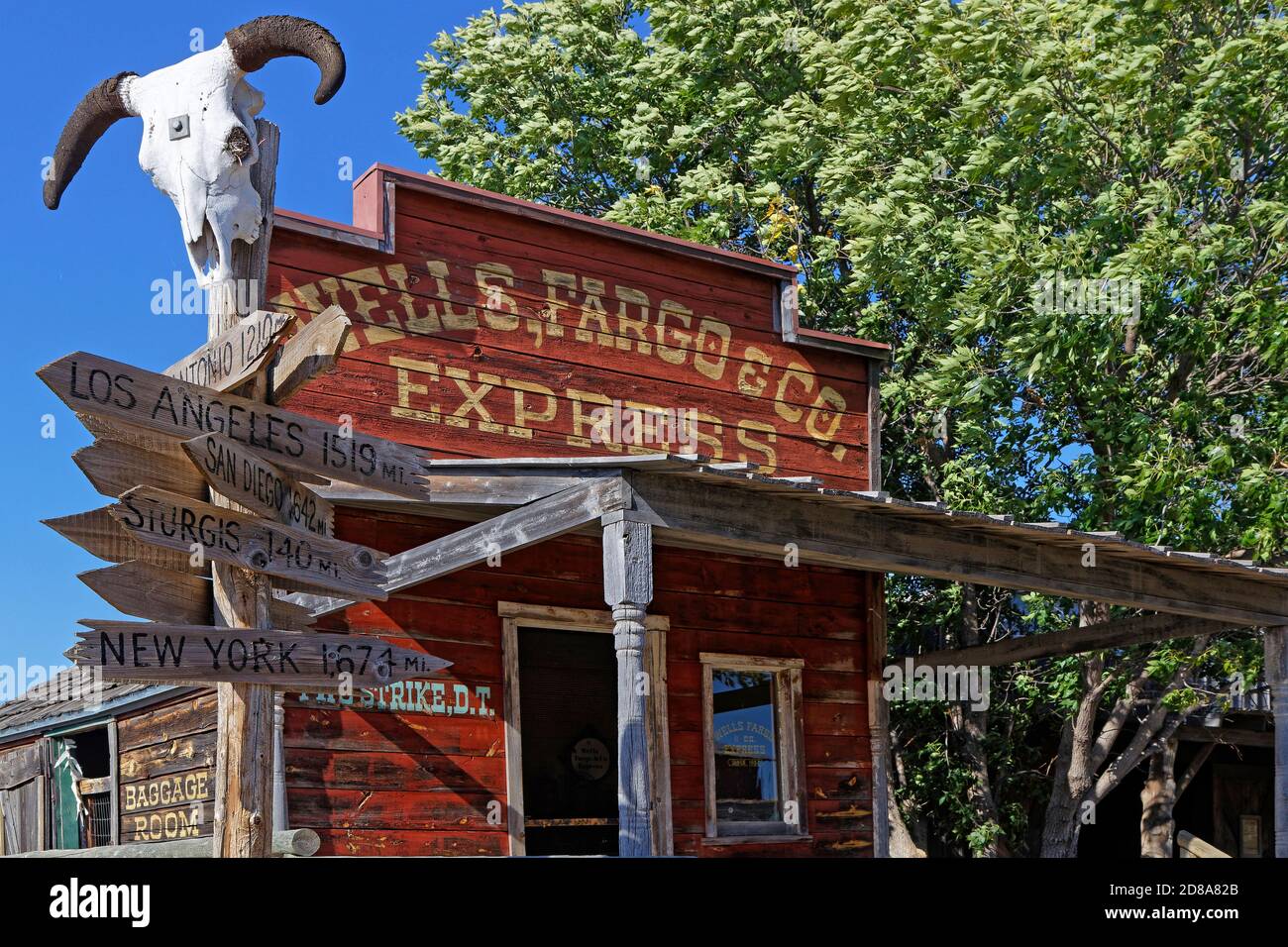 Old western ghost town buildings in the great plains of Dakota Stock