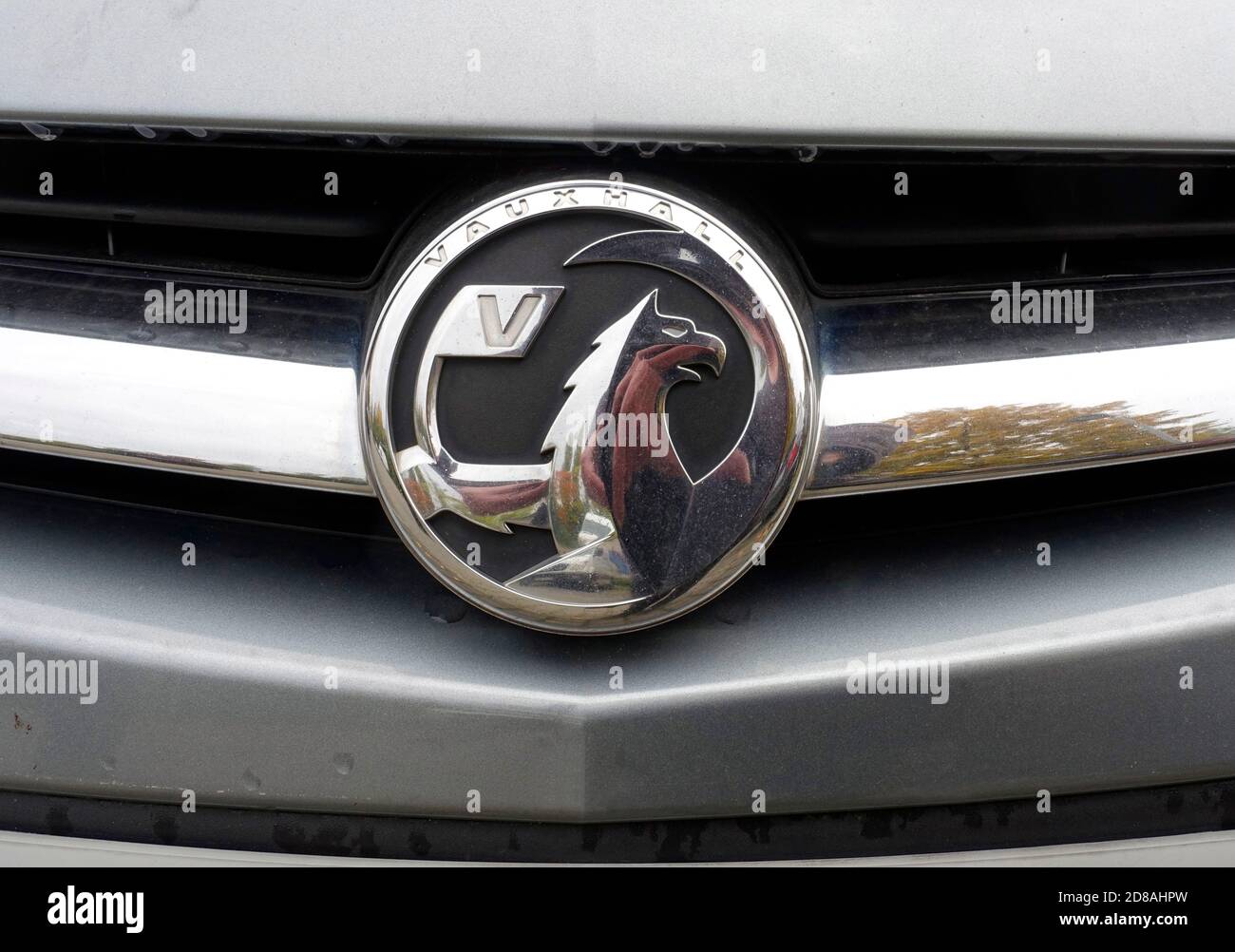 Vauxhall Motors Logo High Resolution Stock Photography And Images Alamy