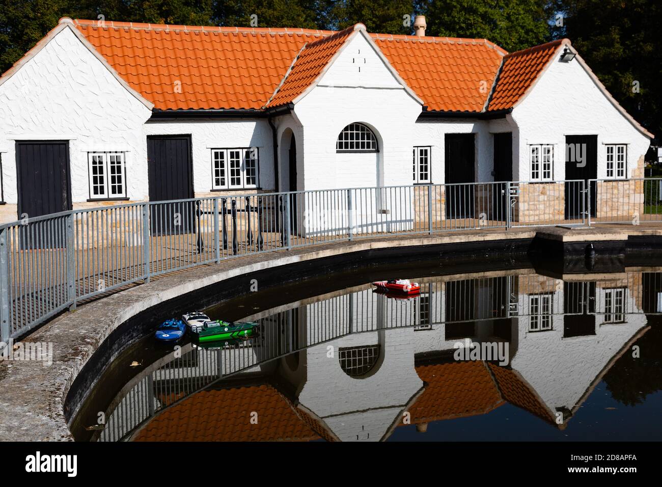 Model boating pool in Wyndham Park, Grantham, Lincolnshire, England Stock Photo