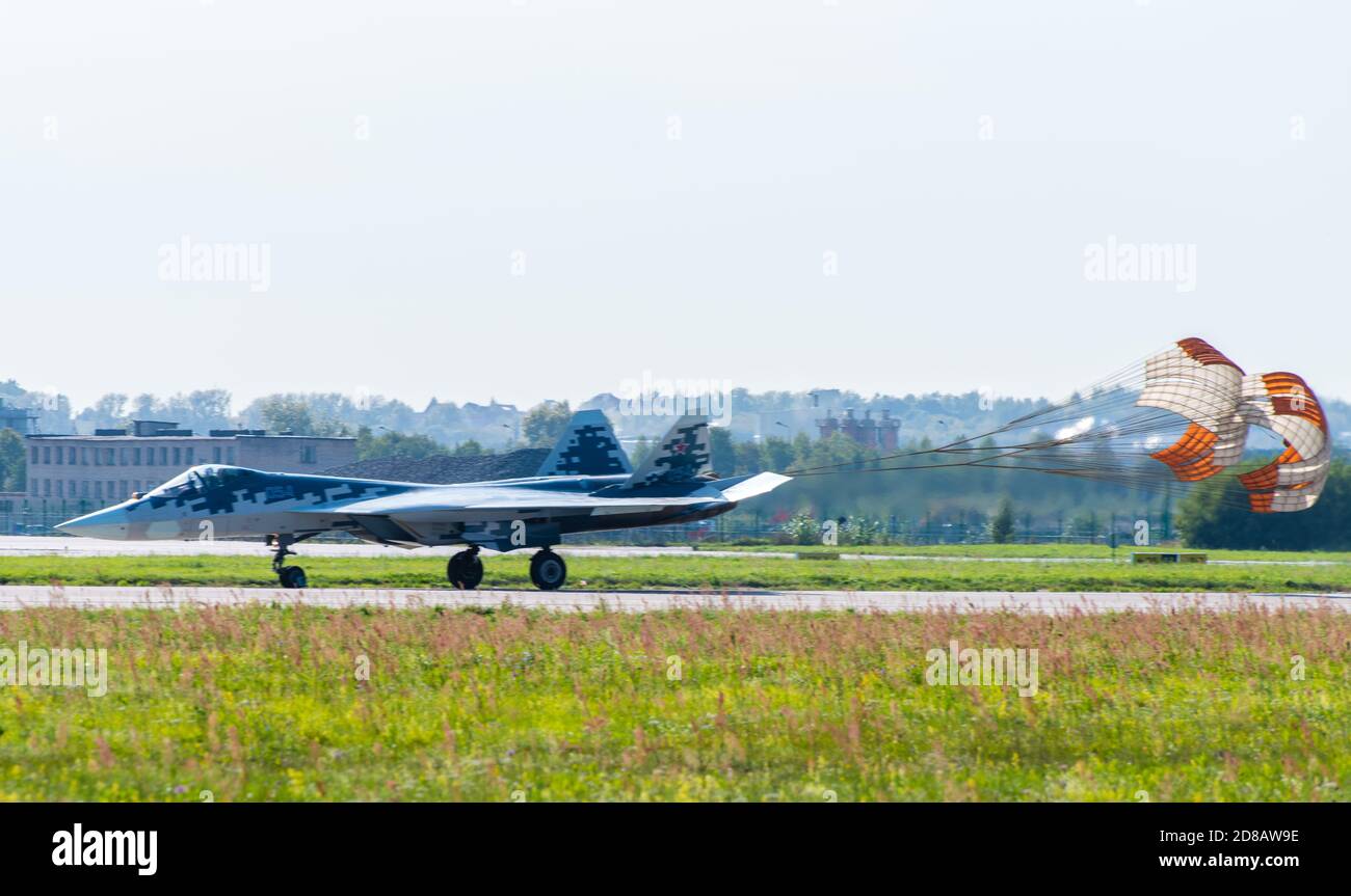 August 30, 2019. Zhukovsky, Russia. fifth-generation promising Russian multi-functional fighter Sukhoi Su-57 with a released parachute at the Internat Stock Photo