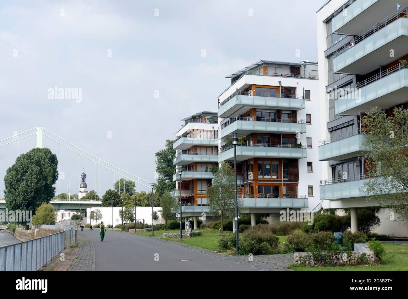 moderner urbaner Wohnungsbau, Köln, Nordrhein-Westfalen, Deutschland, Mülheim Stock Photo