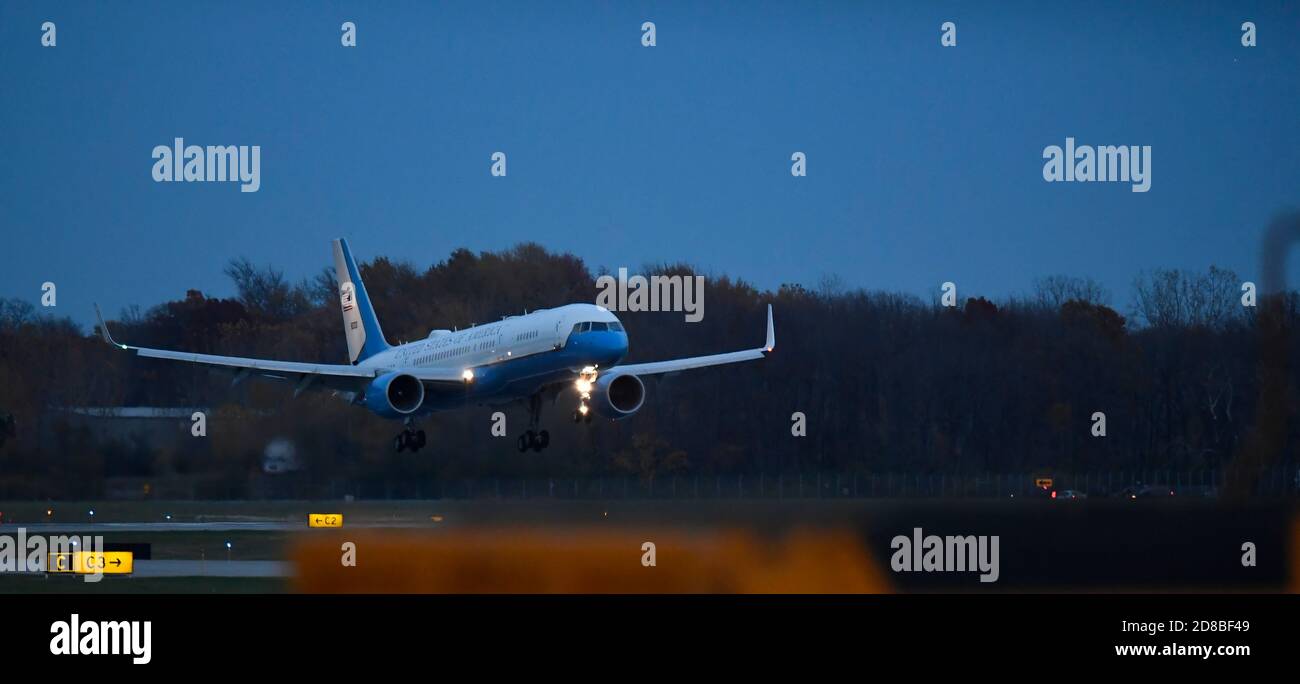 airport flint hires stock photography and images Alamy