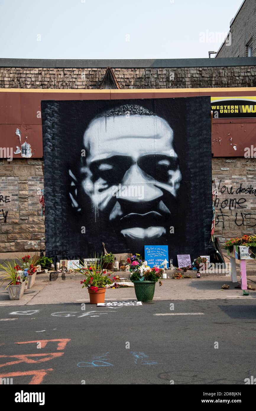 Minneapolis, Minnesota. Mural of George Floyd who was killed by police. Stock Photo