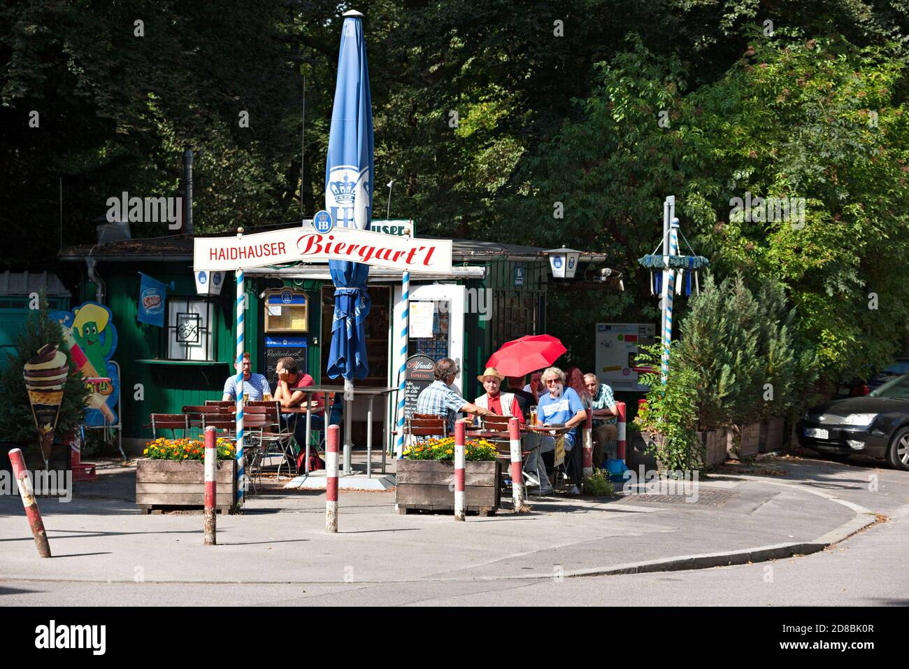German beer garden hires stock photography and images Alamy