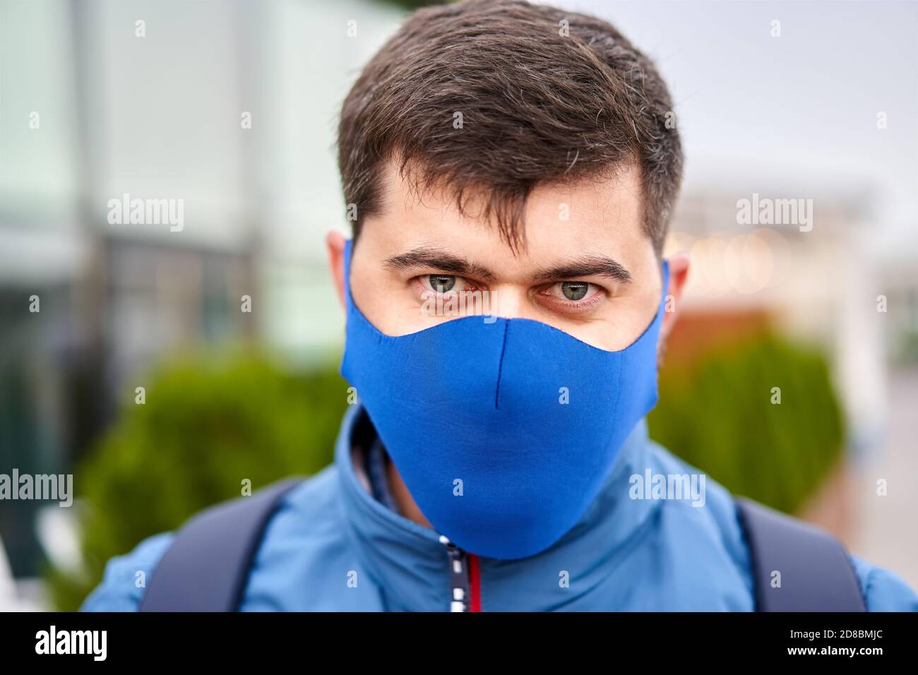Walks during covid hi-res stock photography and images - Alamy