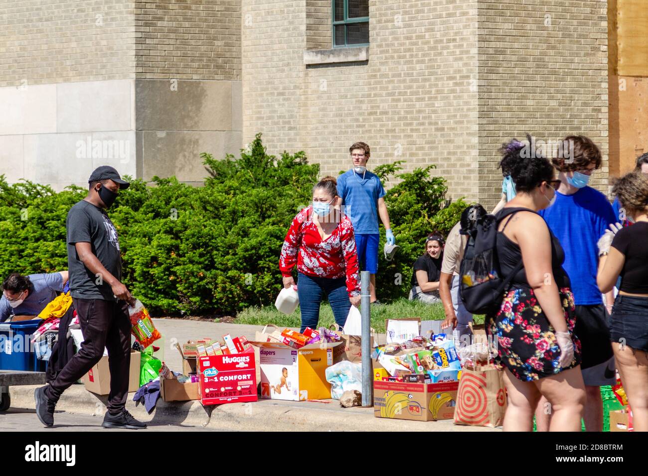 Whole Foods Employees Demanding The Right To Wear Black