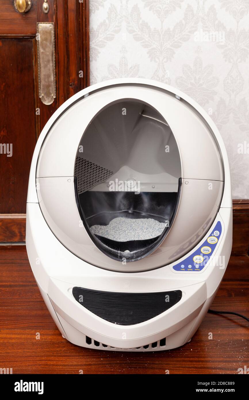 A litter robot an automatic self cleaning cat litter box Stock Photo