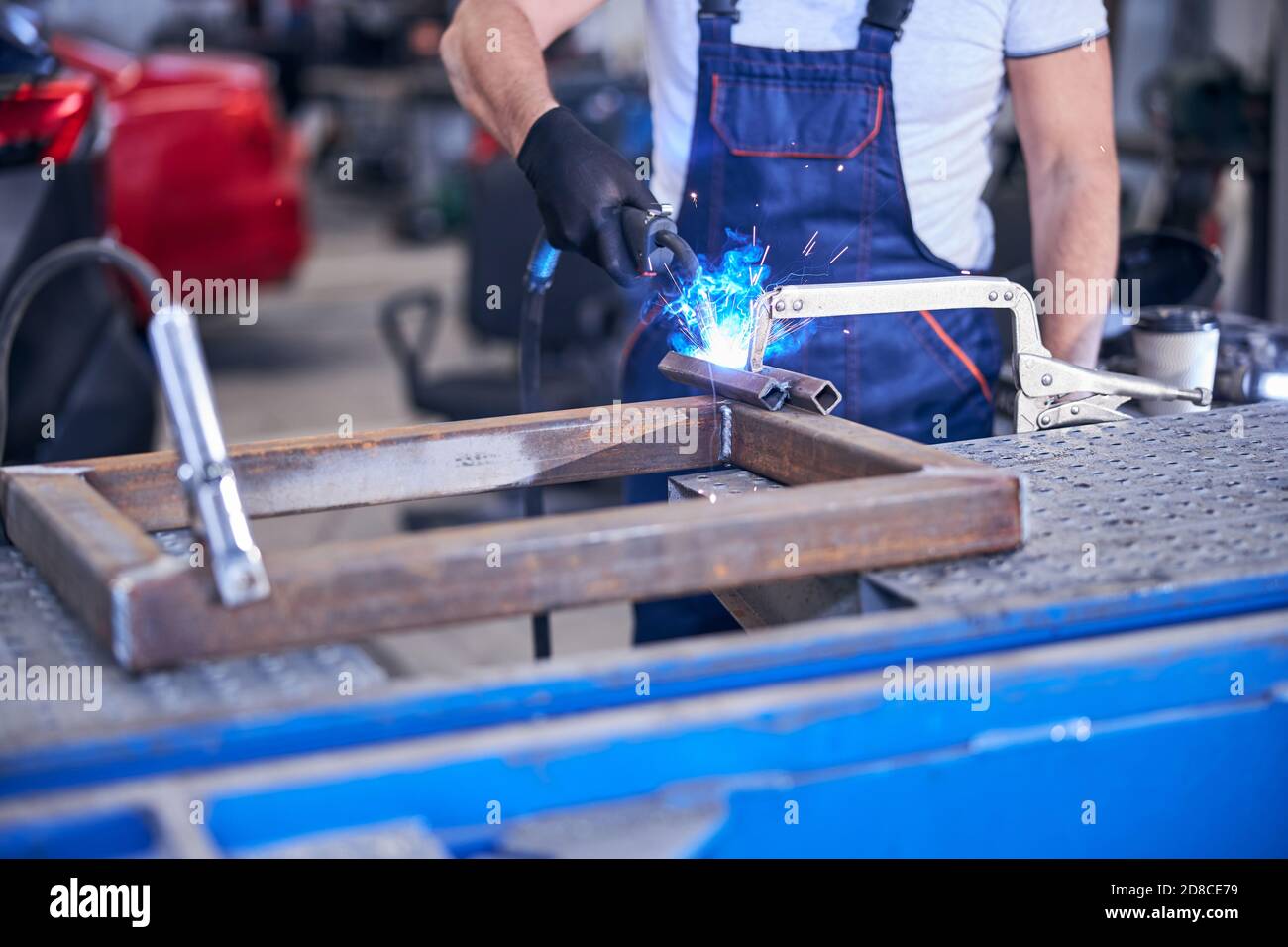 Mechanic welding hires stock photography and images Alamy