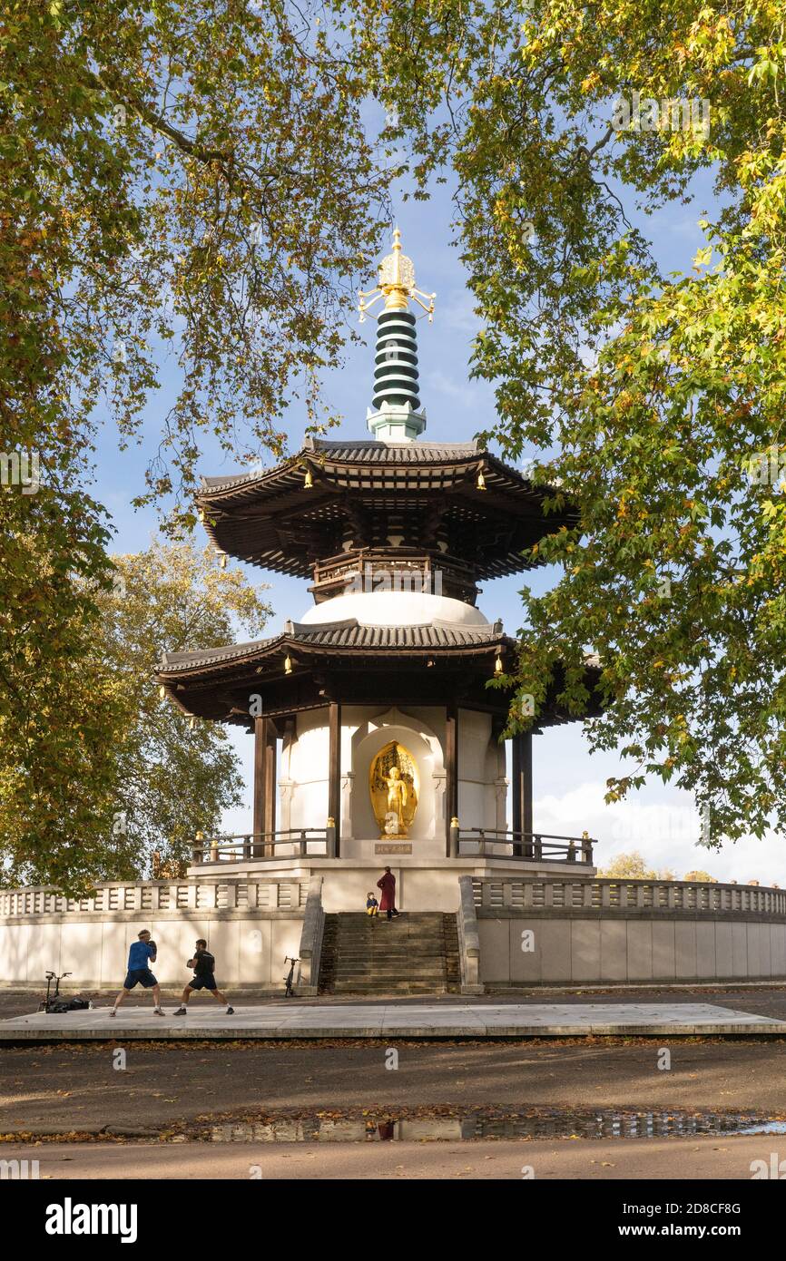 The London Peace Pagoda, Battersea Park Stock Photo