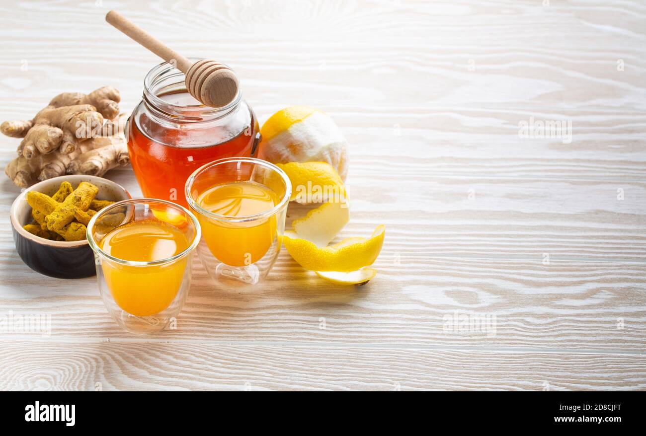 Turmeric lemon honey beverage Stock Photo Alamy