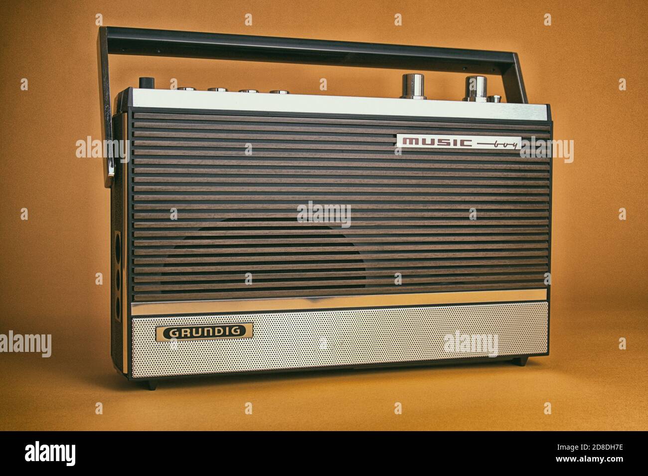 1970s music vintage radio hi-res stock photography and images - Alamy