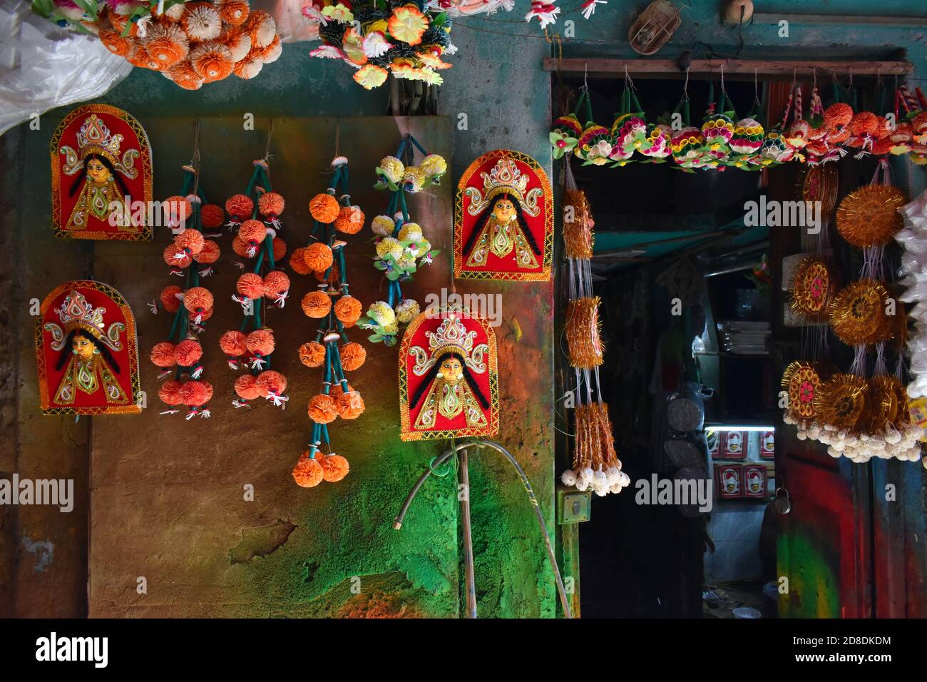 Idol Decoration items, displaying for selling,  the occasion of the ahead Laxmi Puja festival (The Hindu Goddess of wealth, prosperity), amidst the spread of COVID-19 in Kolkata. (Photo by Sudipta Das / Pacific Press) Stock Photo