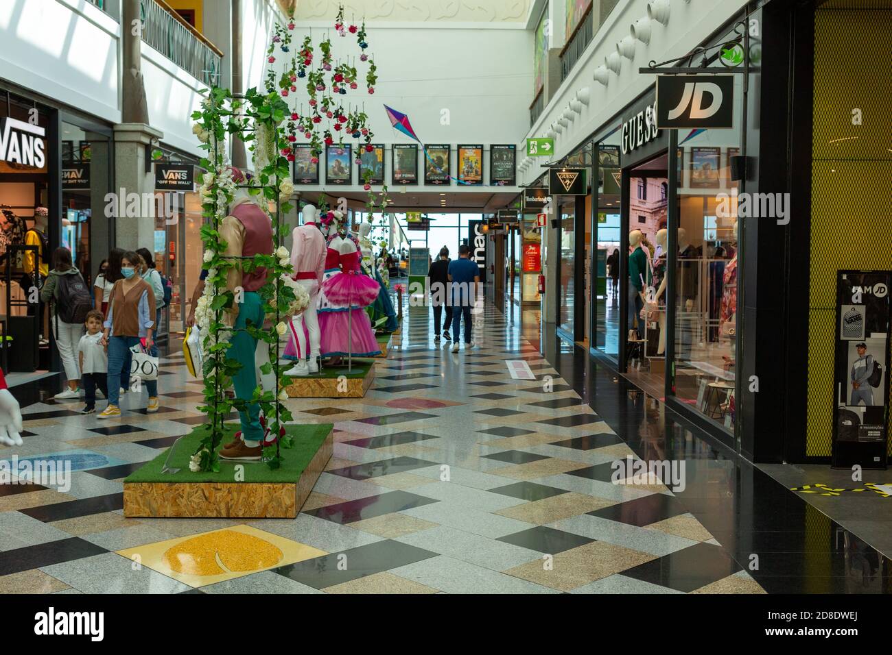 Madeira Shopping Mall, Madeira Stock Photo - Alamy