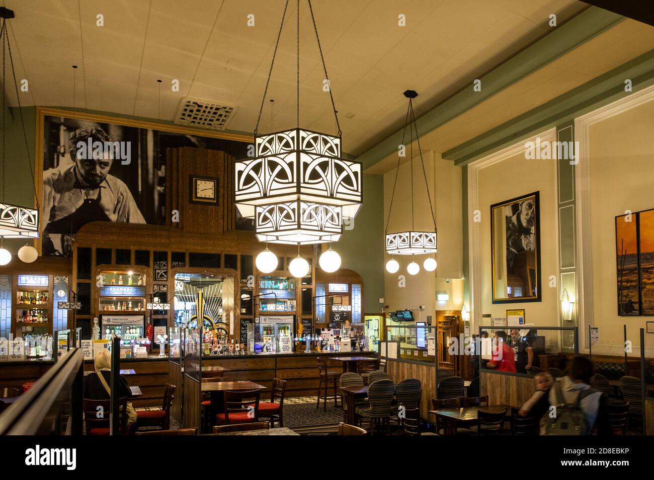 UK, Kent, Whitstable, Oxford Road, Wetherspoon’s The Peter Cushing public house in former cinems, interior Stock Photo
