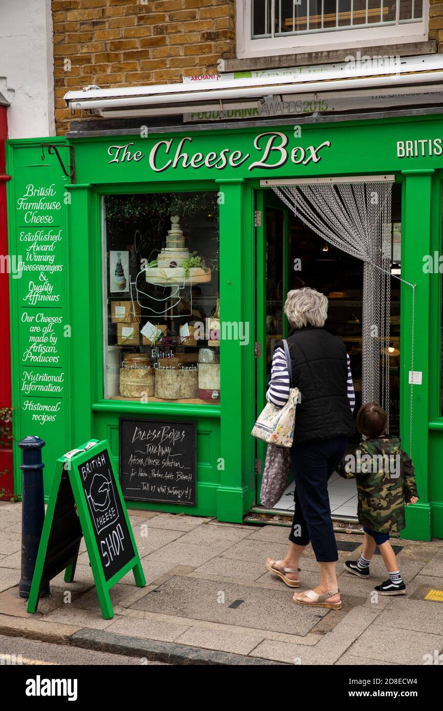 Historic town centre shop green street hires stock photography and