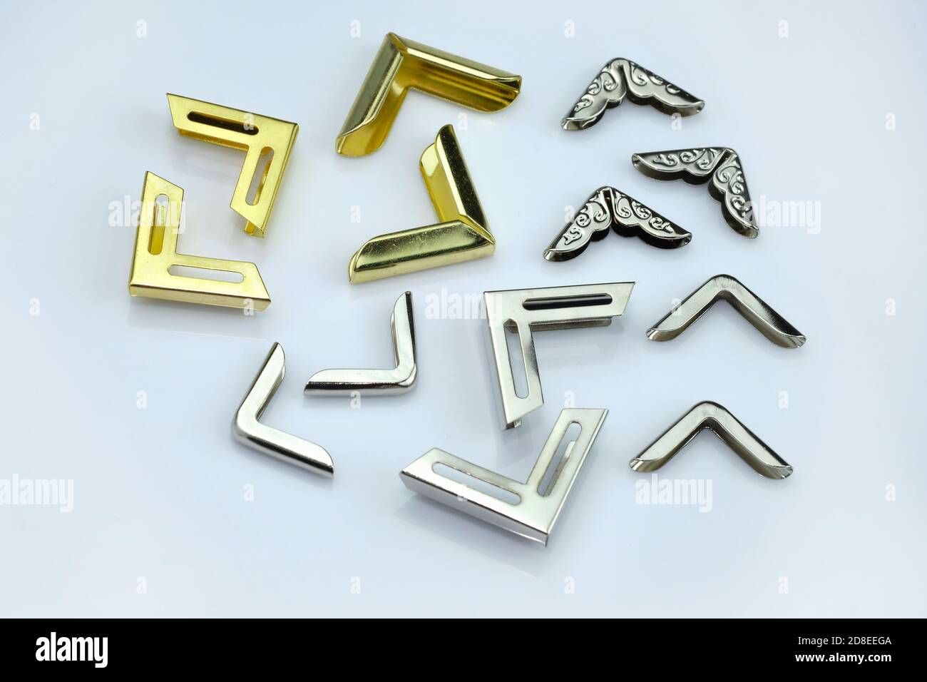 Decorative metal corners