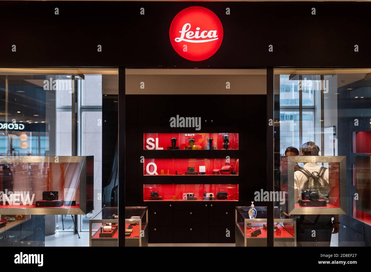 Leica store 2024