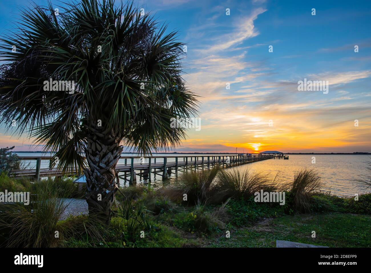 Florida melbourne beach pier fishing hi-res stock photography and images -  Alamy, image size:1300x957