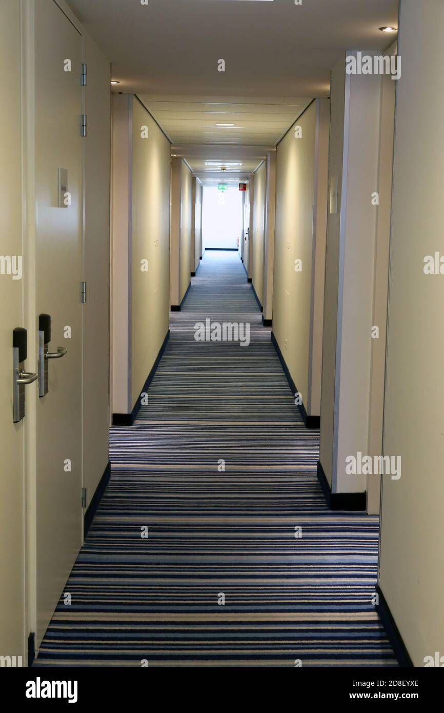 Passage light coridoor hires stock photography and images Alamy