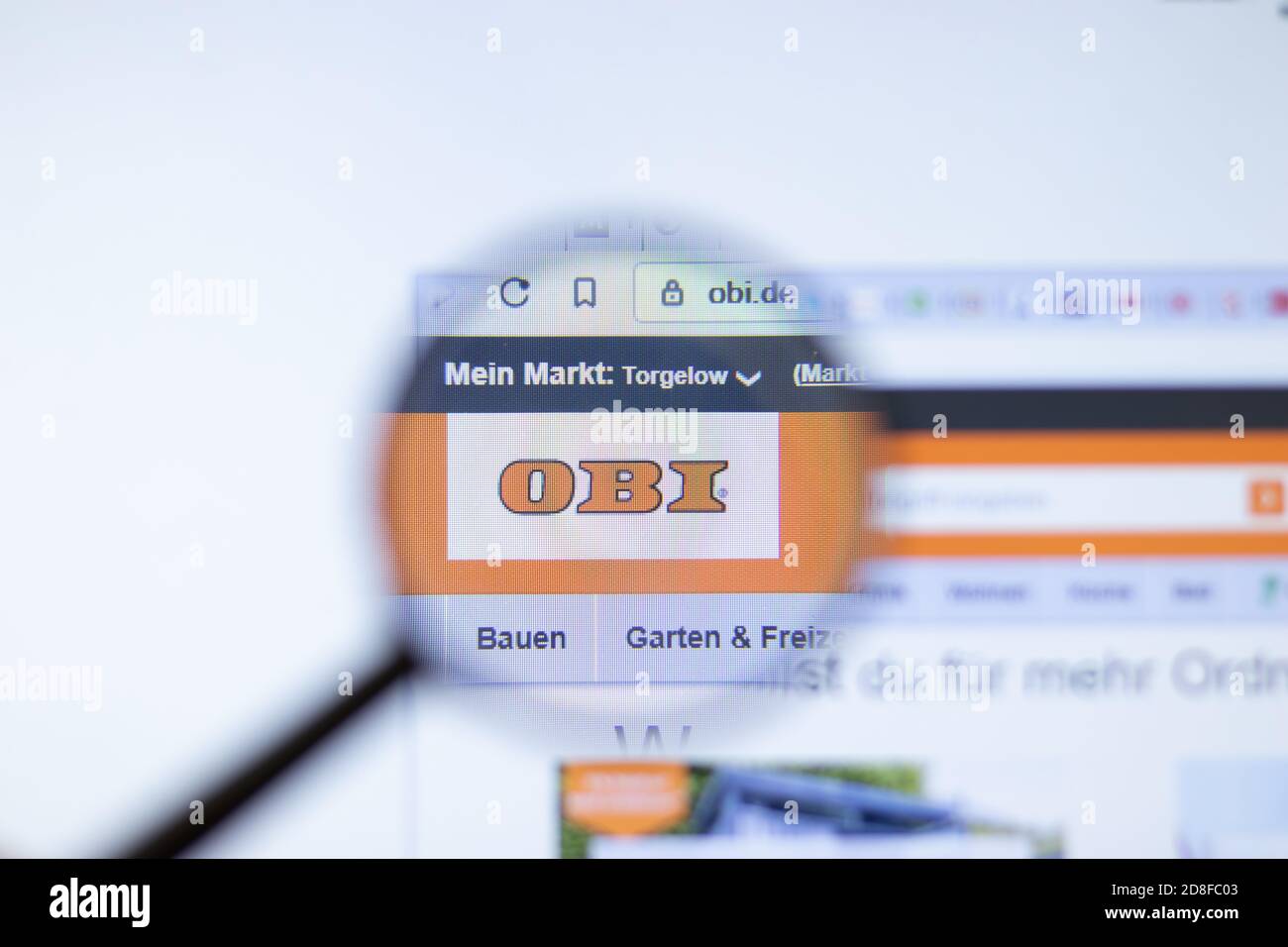 New York, USA - 29 September 2020: obi.de OBI company website with logo close up, Illustrative Editorial Stock Photo