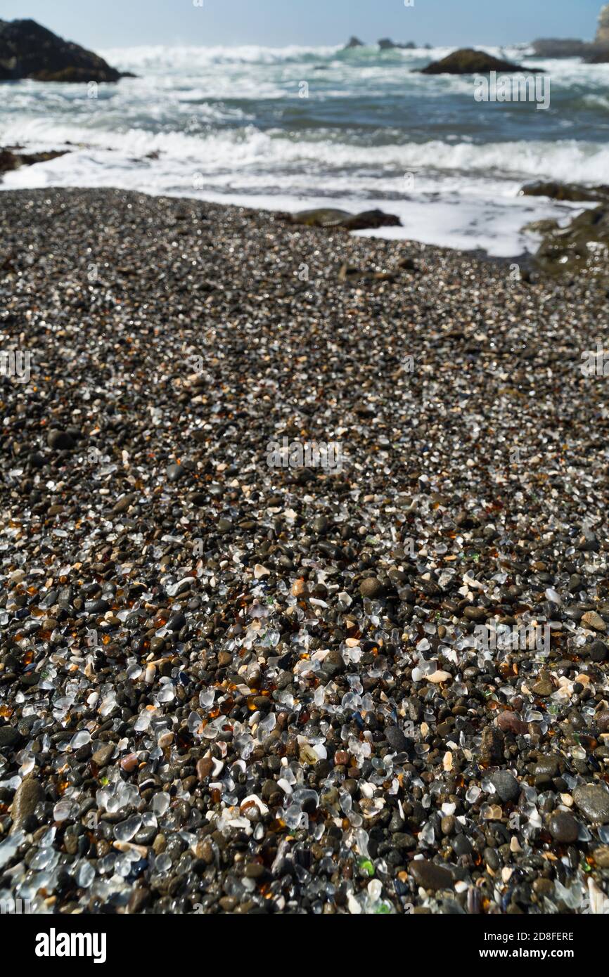 Fort bragg glass beach hires stock photography and images Alamy