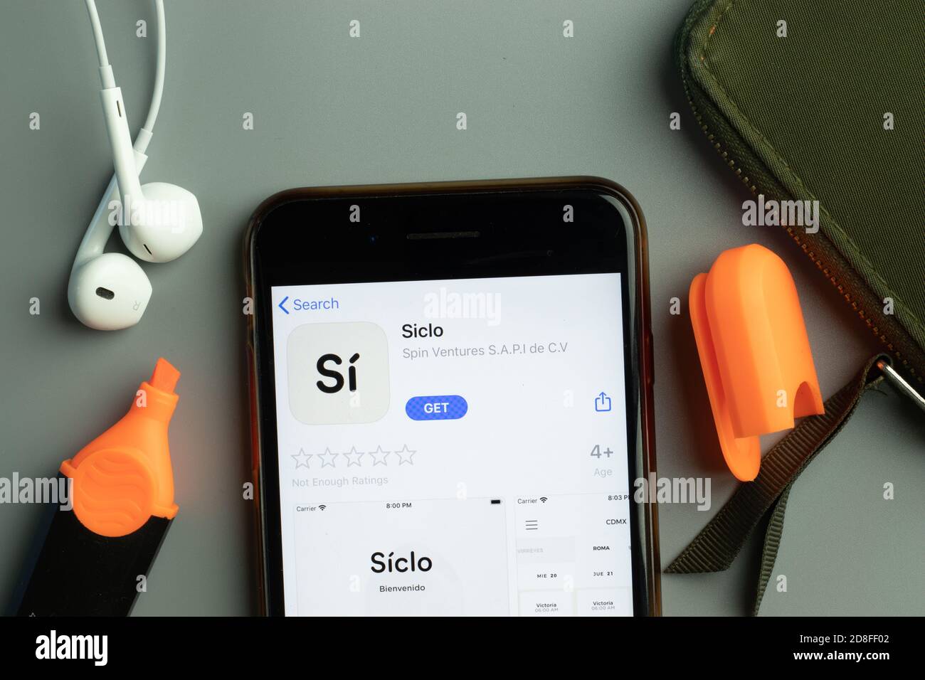 New York, USA - 26 October 2020: Siclo mobile app icon logo on phone screen close-up, Illustrative Editorial Stock Photo