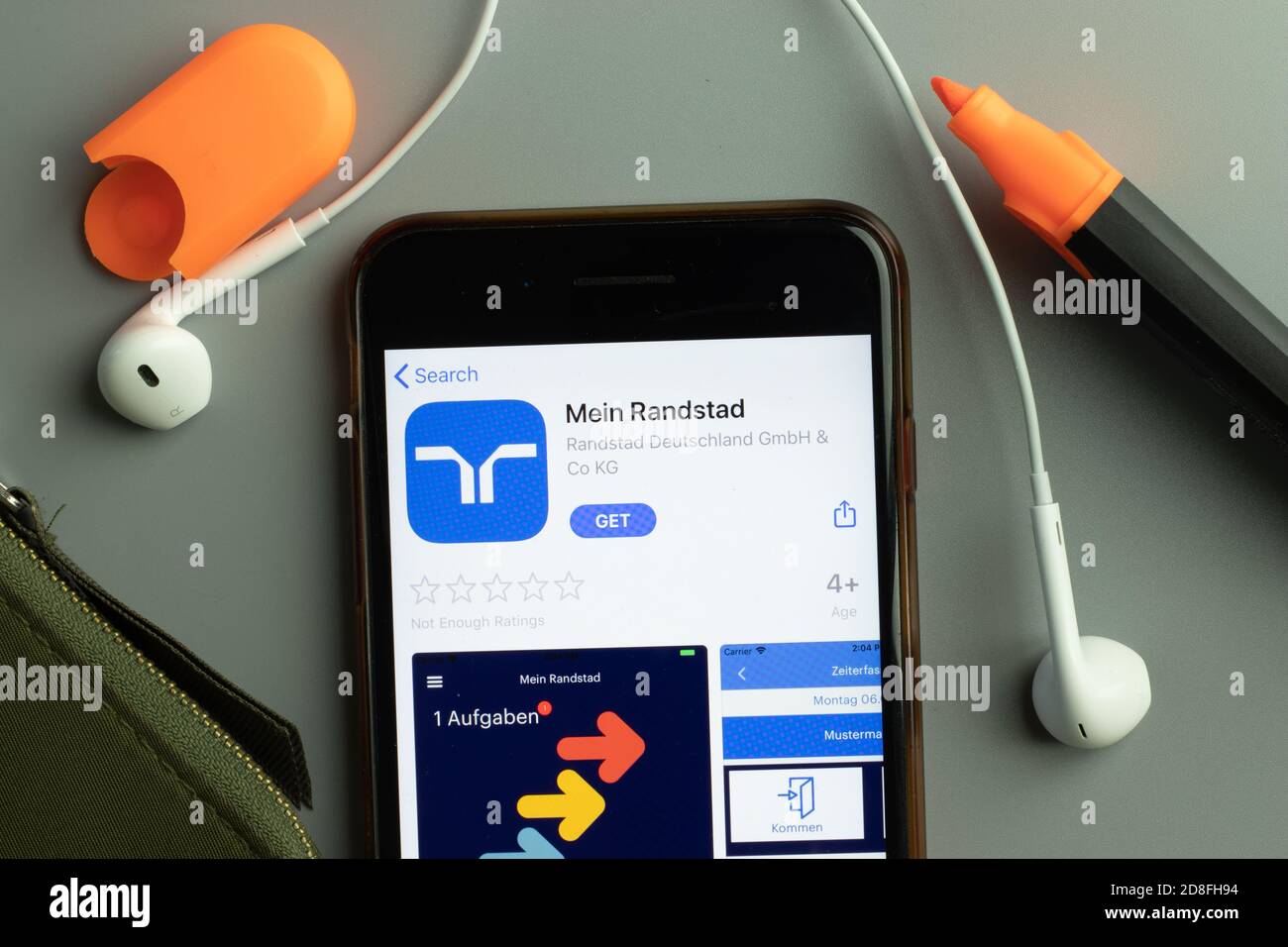 Details 132+ randstad logo best camera.edu.vn