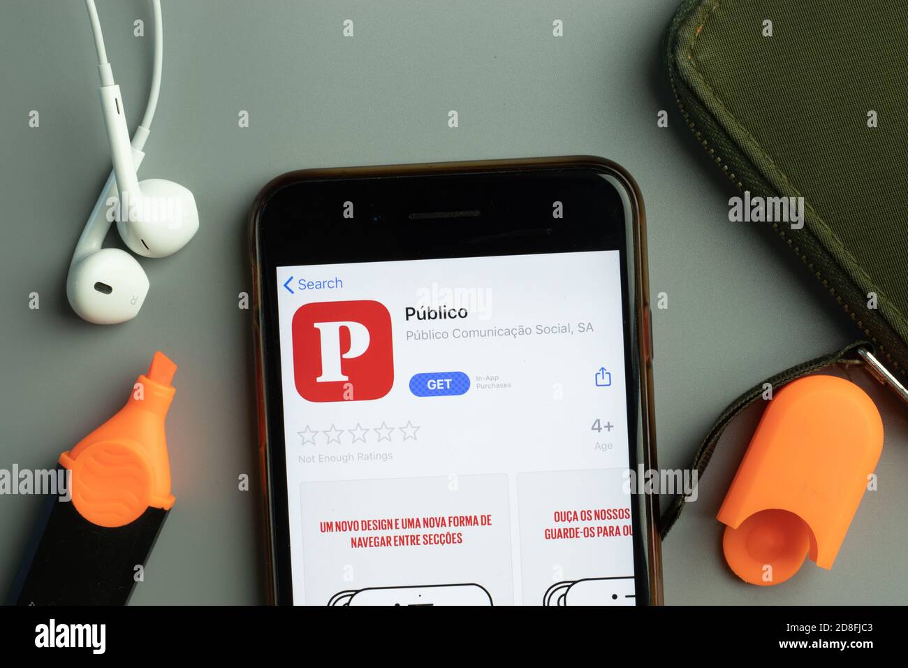 New York, USA - 26 October 2020: Publico mobile app icon logo on phone screen close-up, Illustrative Editorial Stock Photo