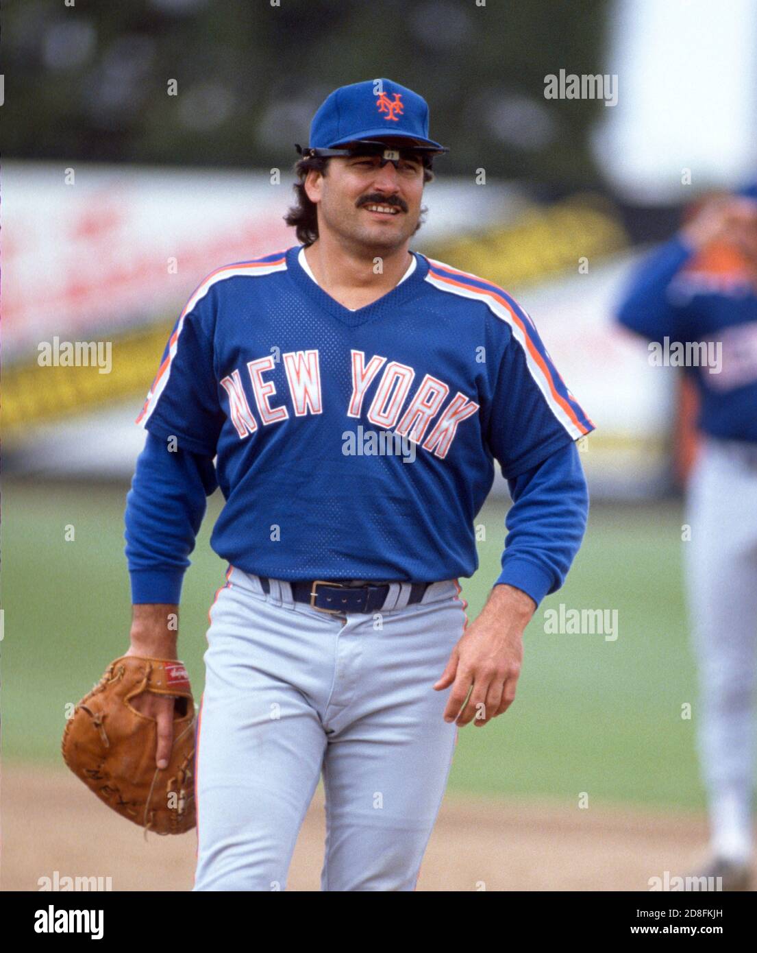 New York Mets first baseman Keith Hernandez at the spring training baseball  facility in St. Petersburg, Florida on March 12, 1989 Stock Photo - Alamy