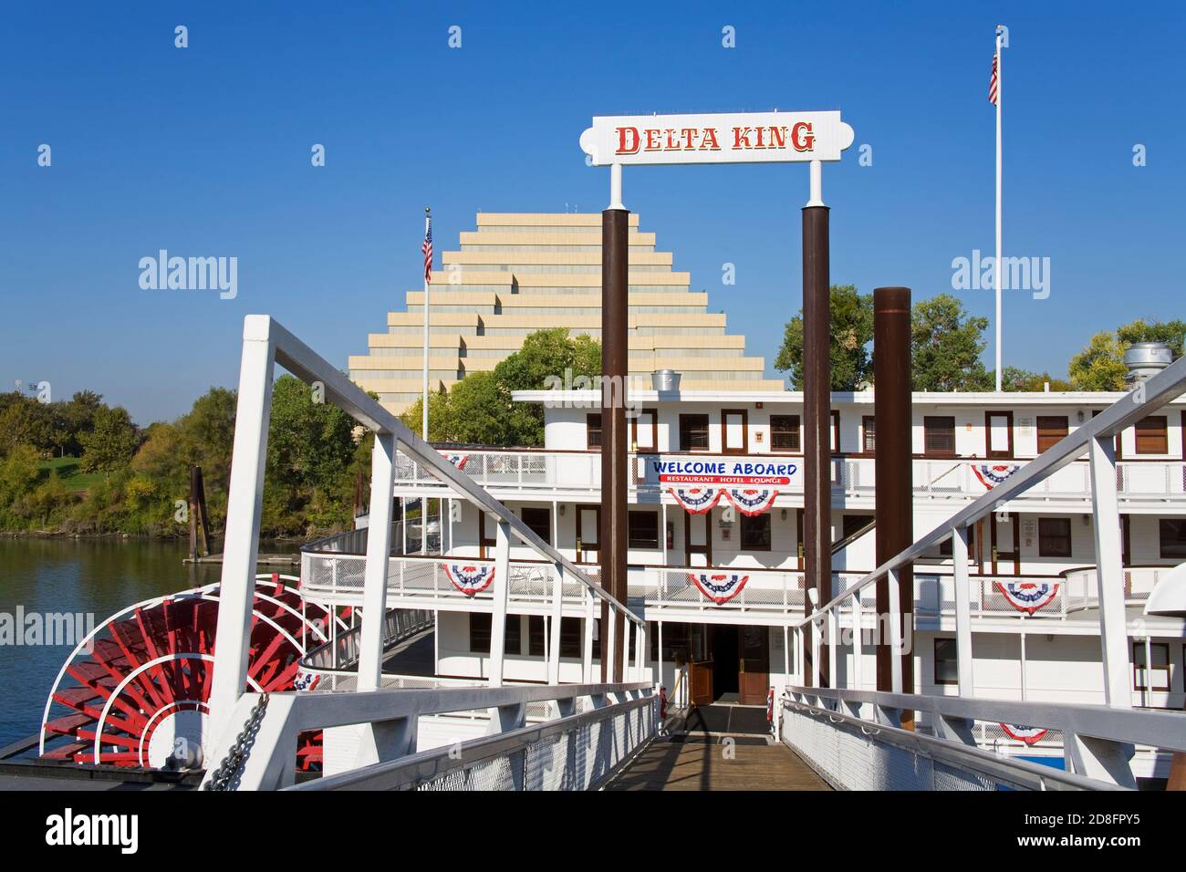 Delta King Paddle Steamer & Ziggurat building, Old Town Sacramento