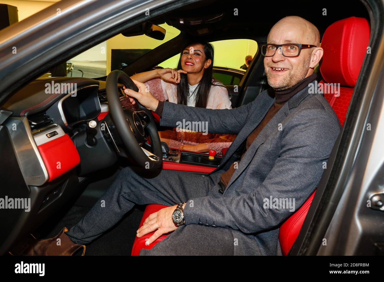 Berlin, Germany. 29th Oct, 2020. Collien UlmenFernandes and Jürgen