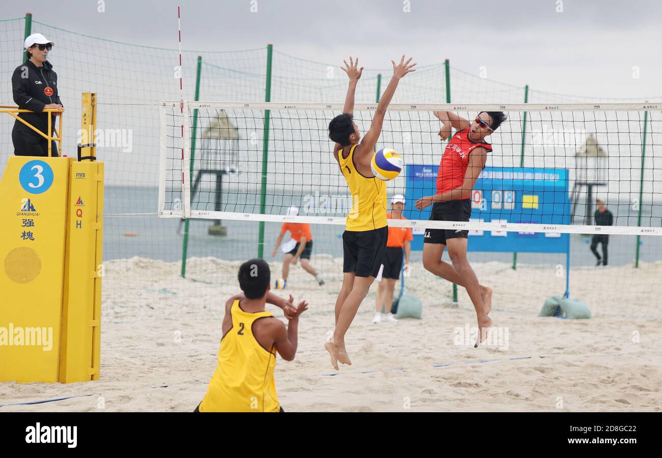 Chinese beach volleyball players hi-res stock photography and images ...