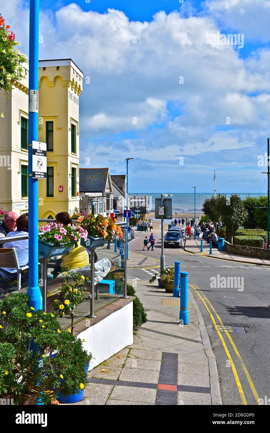 Saundersfoot town centre hires stock photography and images Alamy