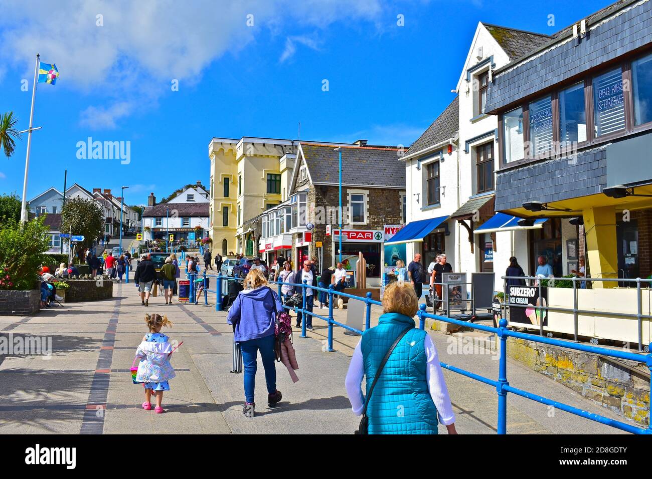 Saundersfoot town centre hires stock photography and images Alamy