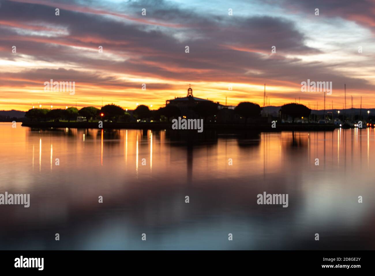 Light evening sky reflecting hi-res stock photography and images - Alamy