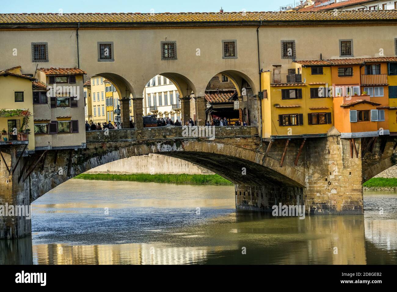 Ponte Vecchio historic bridge in Florence, Italy Stock Photo