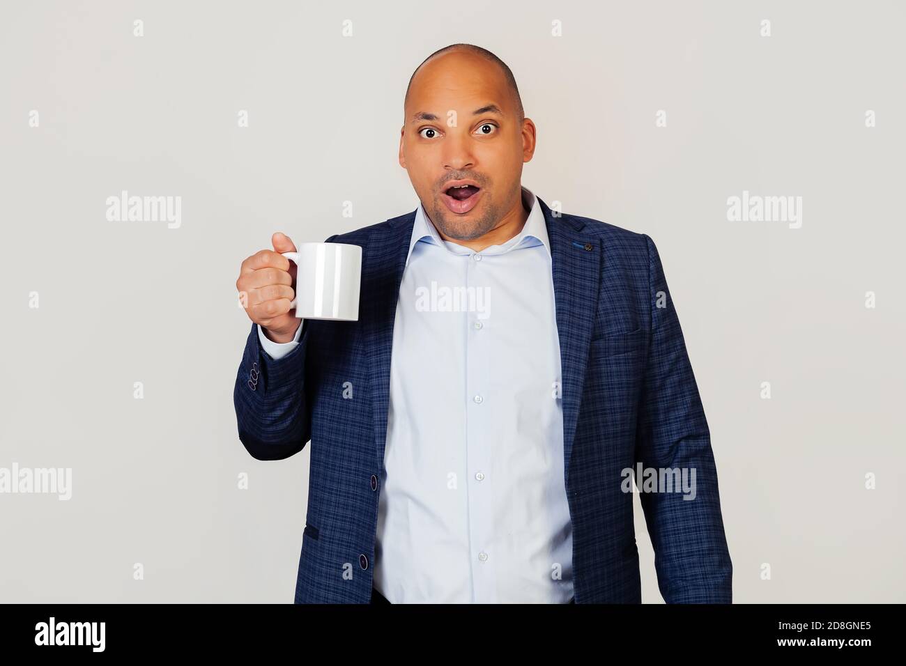 Man scared hands face hi-res stock photography and images - Alamy