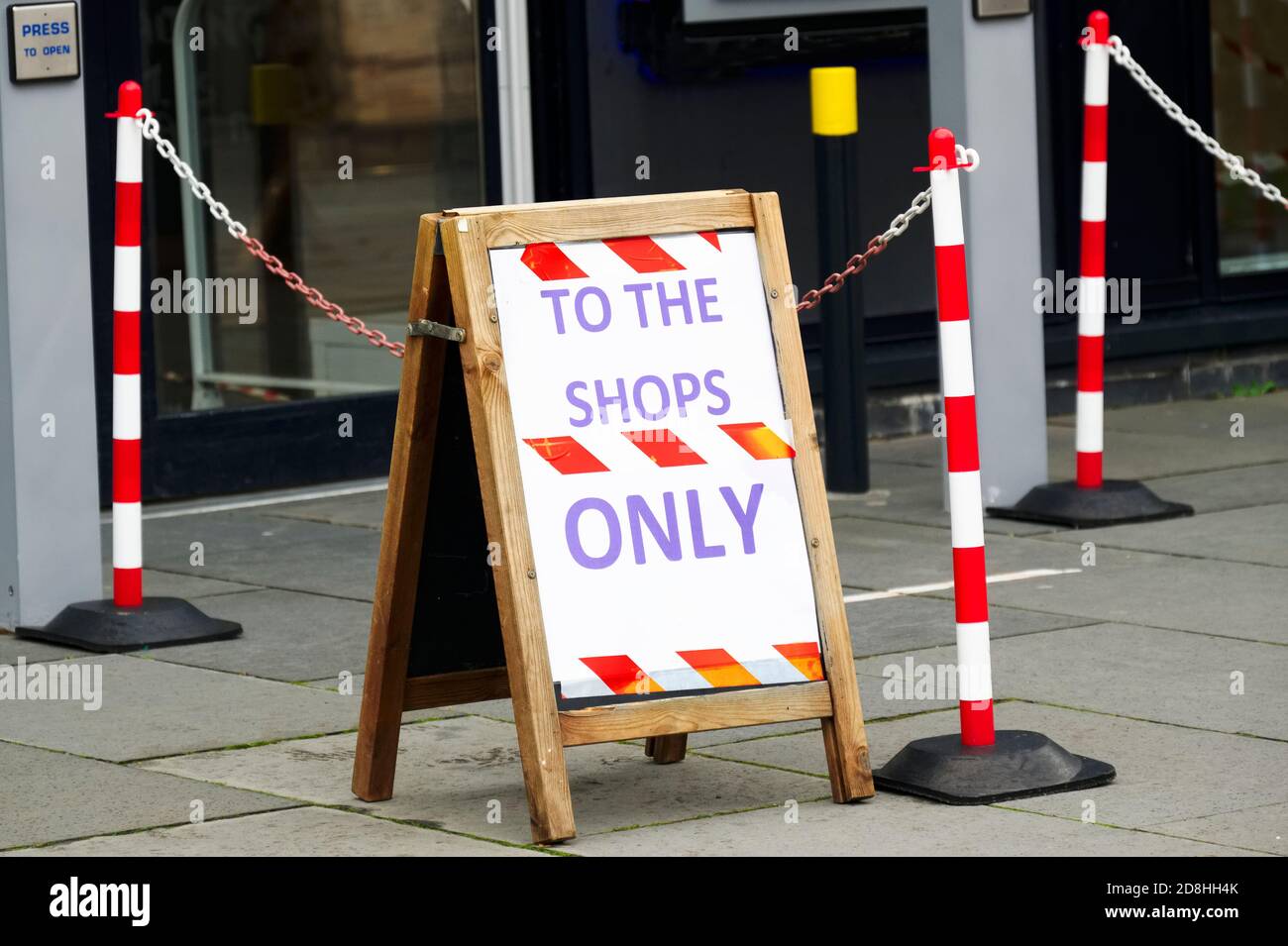Cones and tape barrier hi-res stock photography and images - Alamy