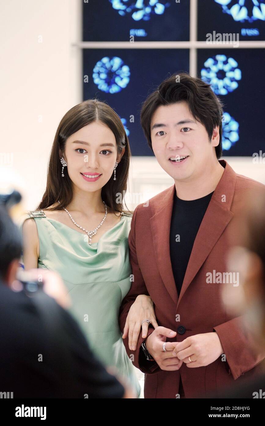 Renowned Chinese pianist Lang Lang and his wife, German-Korean pianist Gina  Alice Redlinger, attend an activity in Shanghai, China, 28 August 2020  Stock Photo - Alamy
