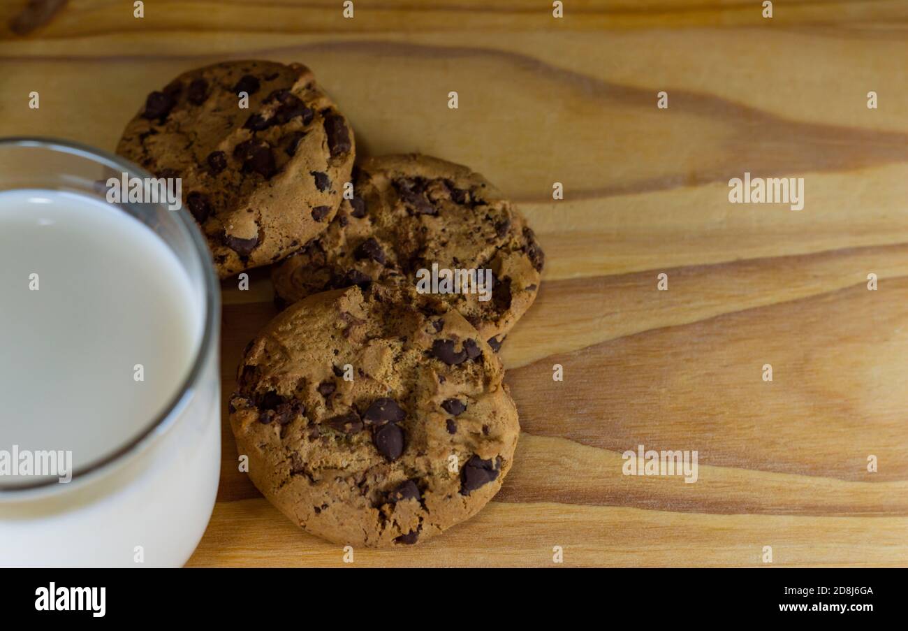 Chocolate Chip Cookies and Milk Stock Photo Alamy