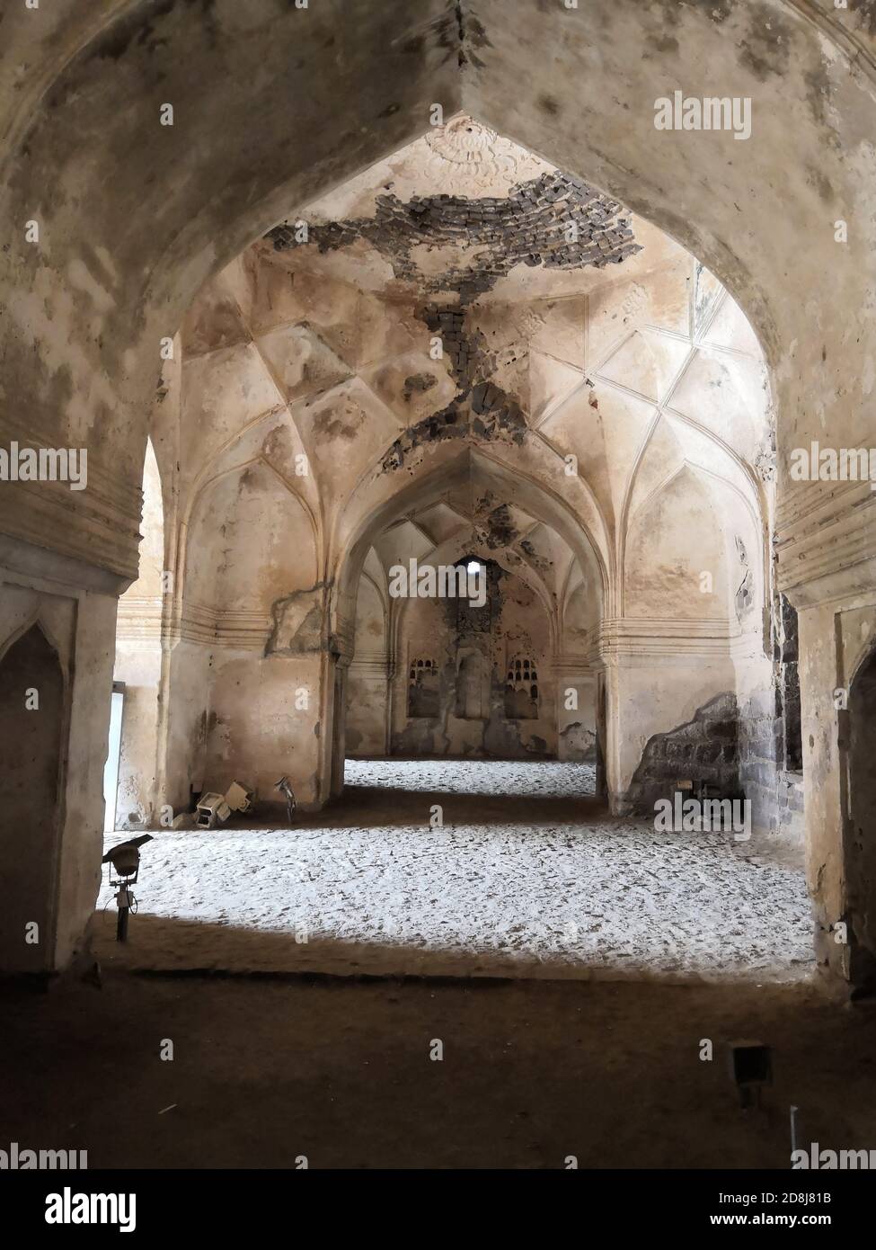 Inside architecture golconda fort hi-re…