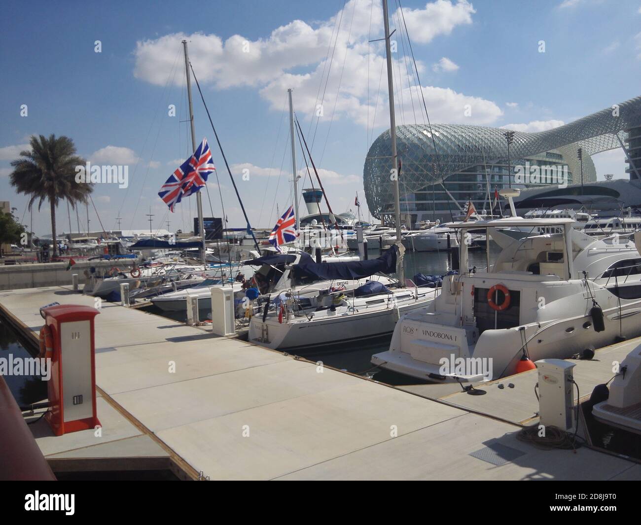 yas marina circuit yacht