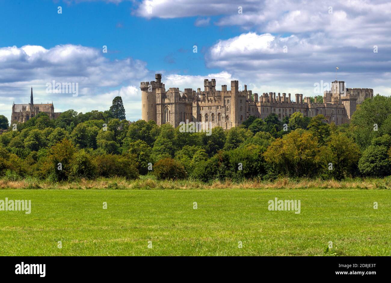 Arundel Castle with the Fitzaland Chapel to the left taken mid-summer. Arundel, West Sussex, England, UK Stock Photo